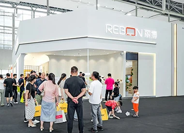 REBONがCBDフェアで再び観客を魅了